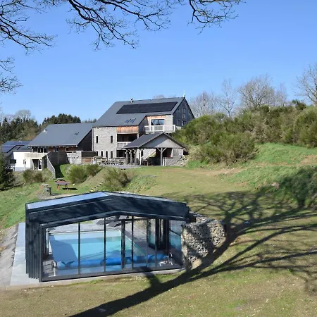 Villa In Nadrin With Pool & Nature Views Villa